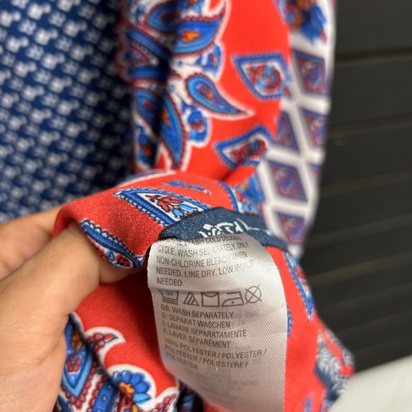 Belle by Kim Gravel Navy and Red Floral Top - Picture 5 of 6